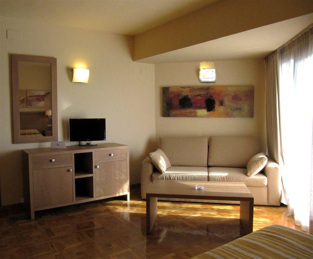 Apartamentos MS Pepita Benalmádena Exterior foto